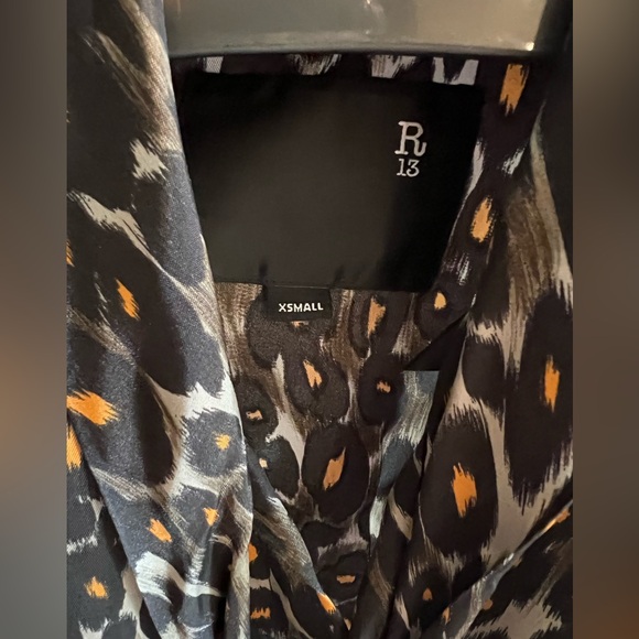 R13 Lavalliere Neck Blouse XS- Leopard Print - Picture 6 of 7
